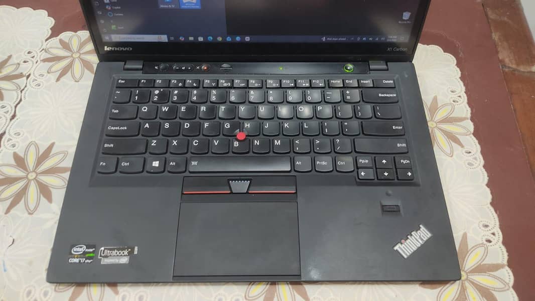 excellent condition thinkpad 8