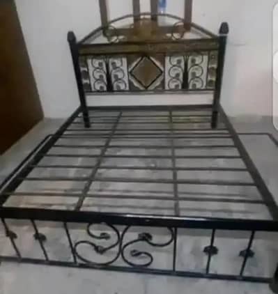 Queen Size Iron Bed