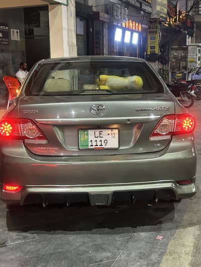 Toyota Corolla Altis 2012