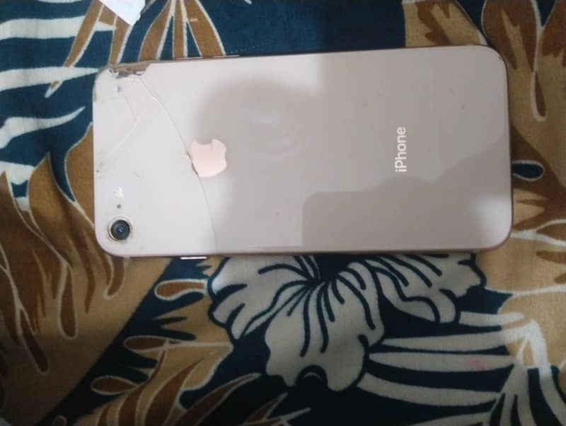Apple iPhone 8 0