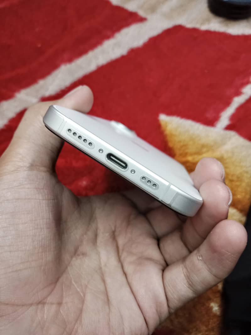 iPhone 16 jv 2