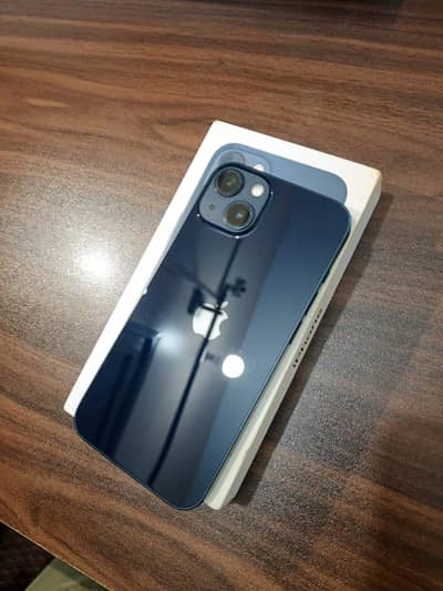 IPhone 13, Factory Unlock, Non PTA, 97% BH, with box, 10/10 condition