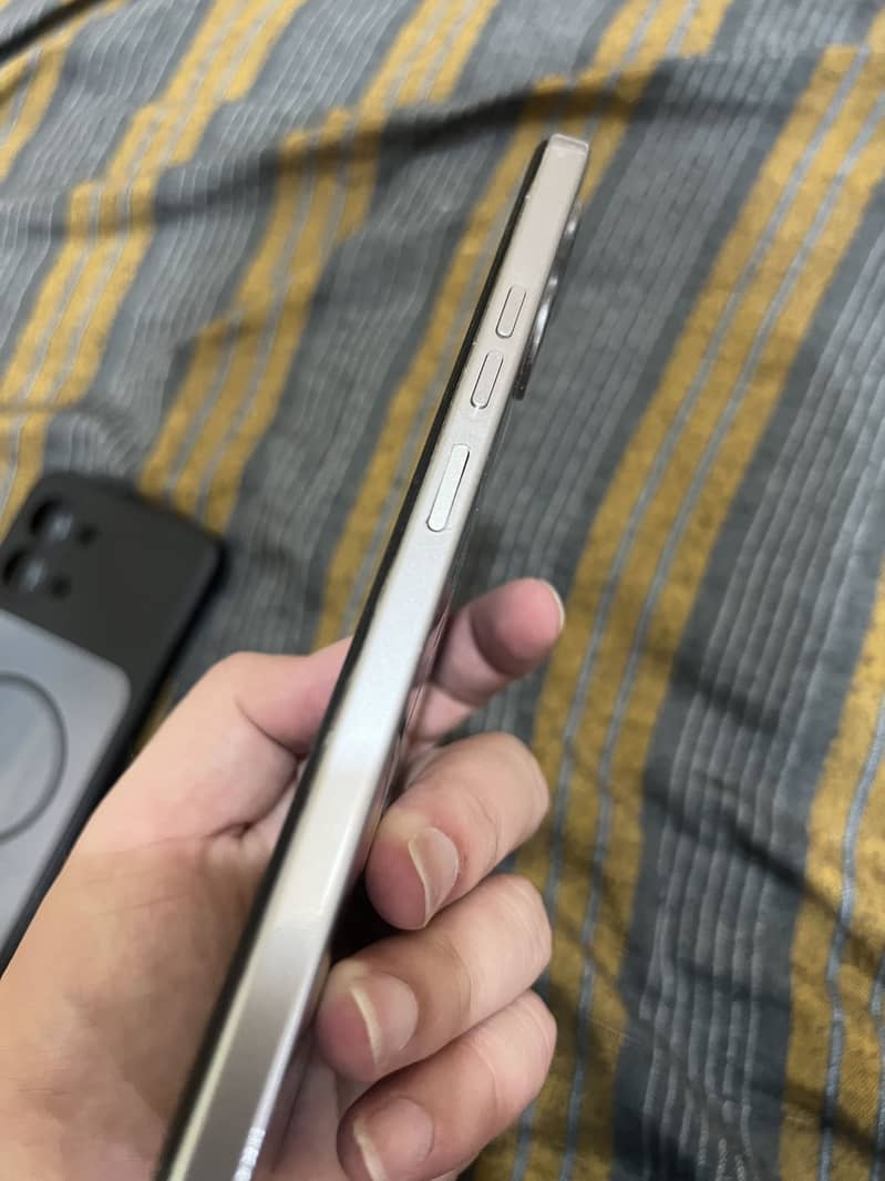 موبائل فون 0