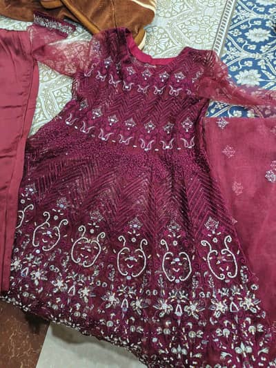 Maroon Fancy Embroidered 3 Piece Suit small