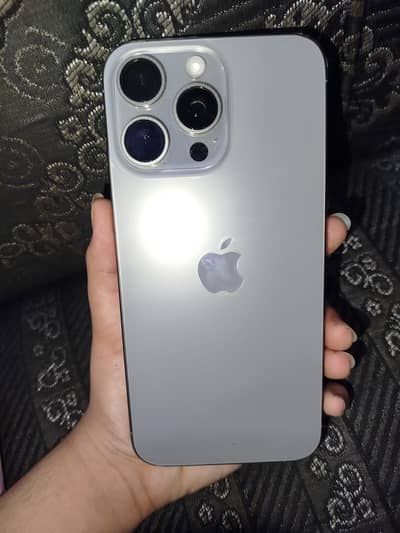 Apple iPhone 15 Pro Max