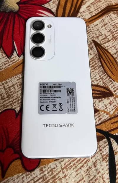 tecno spark 40 pro plus