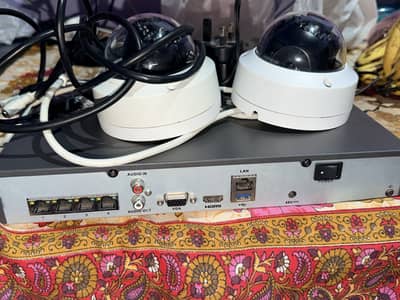hikvision NVR 4ch and 2 ip cameras