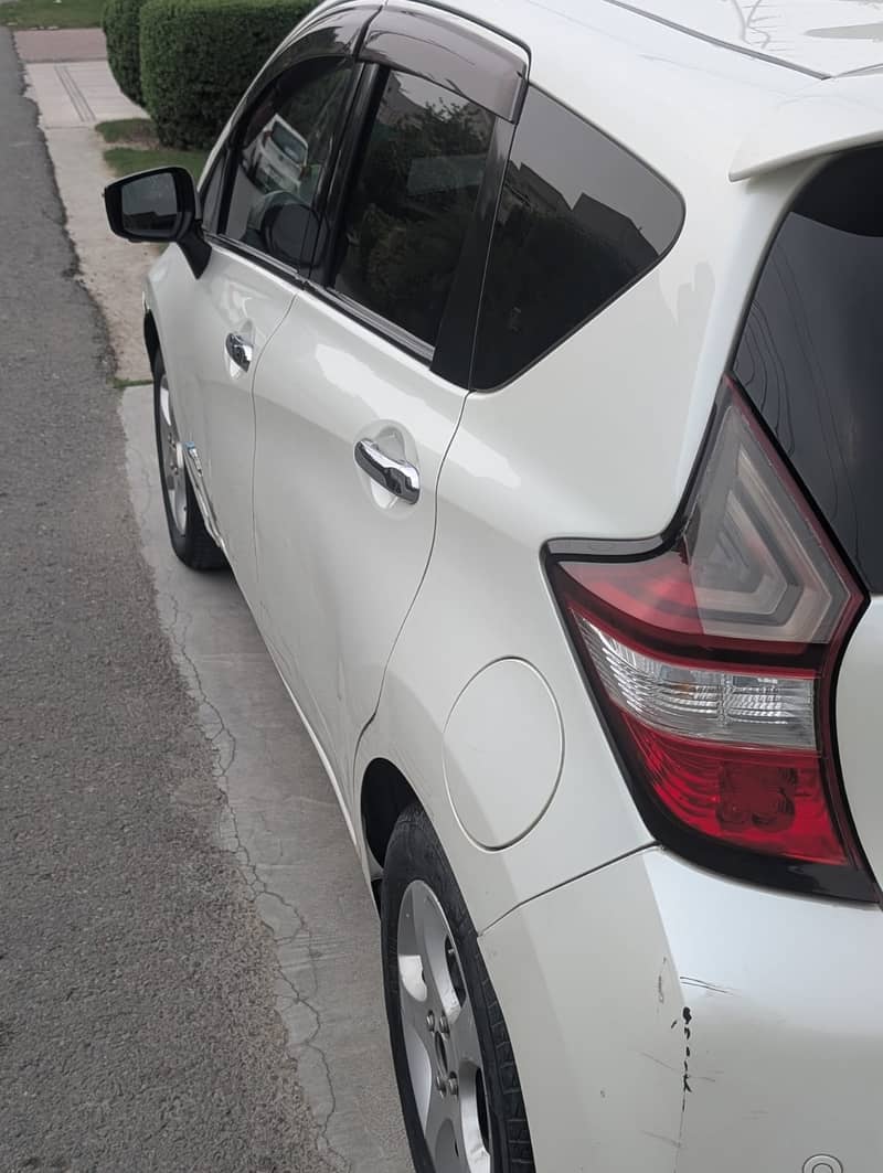 Nissan Note E Power 2016 3