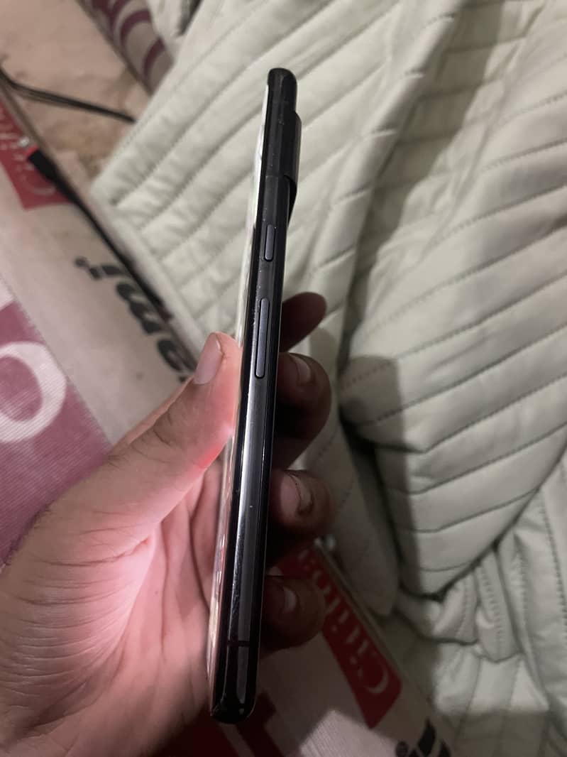 Google Pixel 7 Pro 6