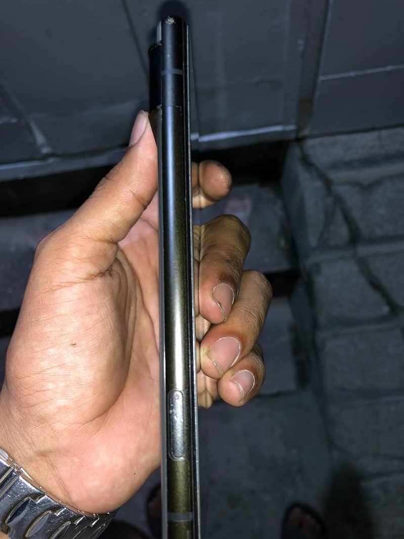 Google Pixel 6 4