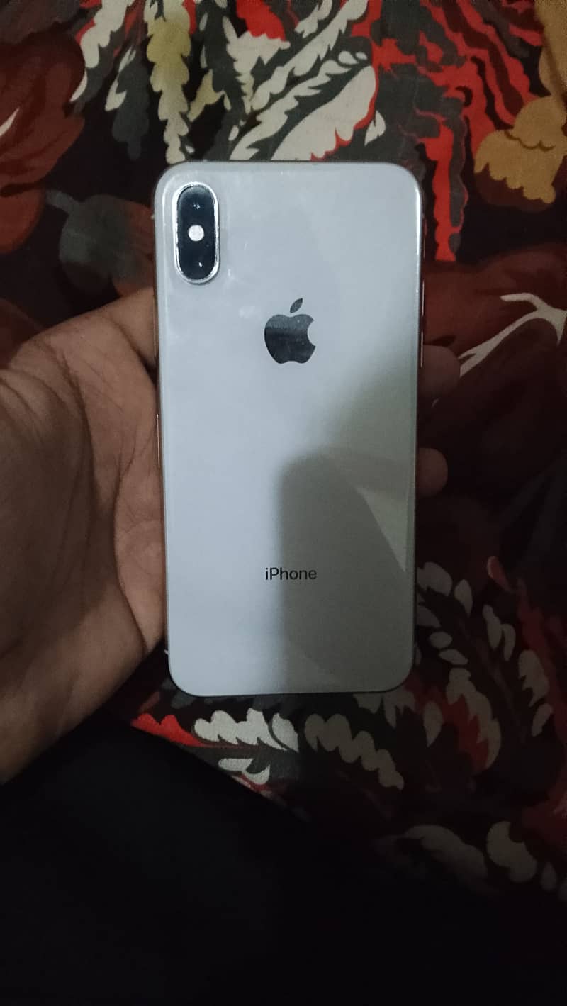 iphone xs 1