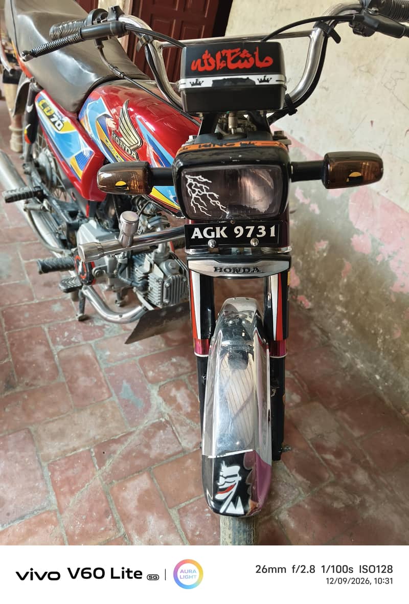cd70 20 model 2