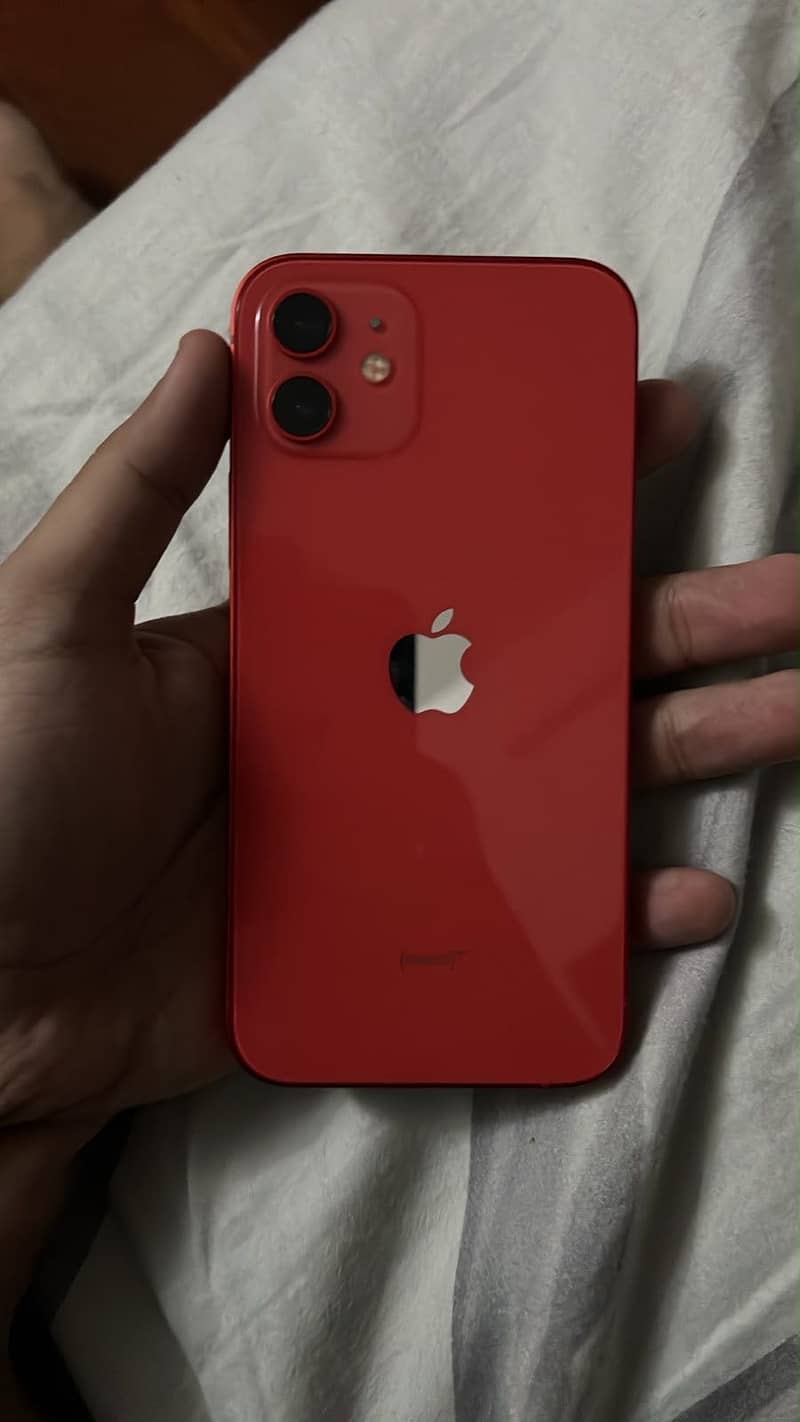 Apple iPhone 12 1