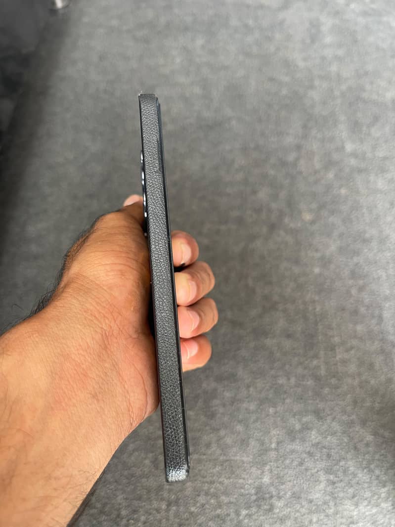 Infinix Note 30 9
