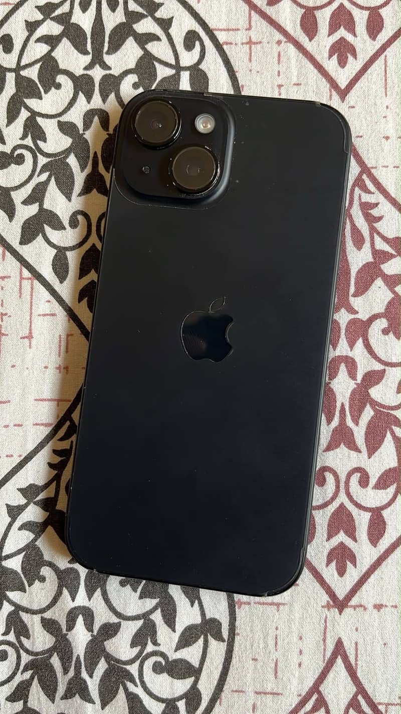 Apple iPhone 15 3
