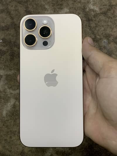 Apple iPhone 16 Pro Max