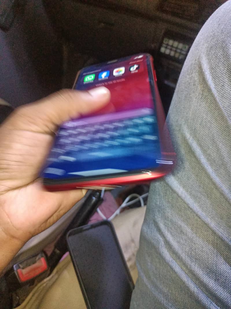 Apple iPhone 11 2