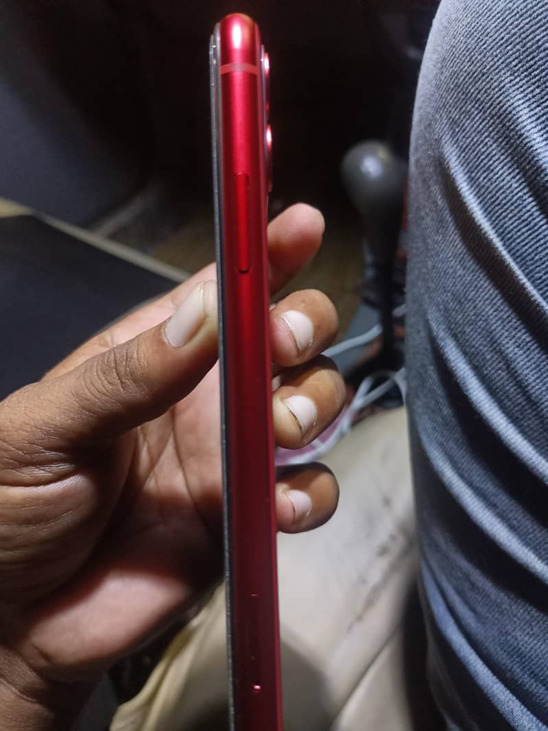 Apple iPhone 11 5