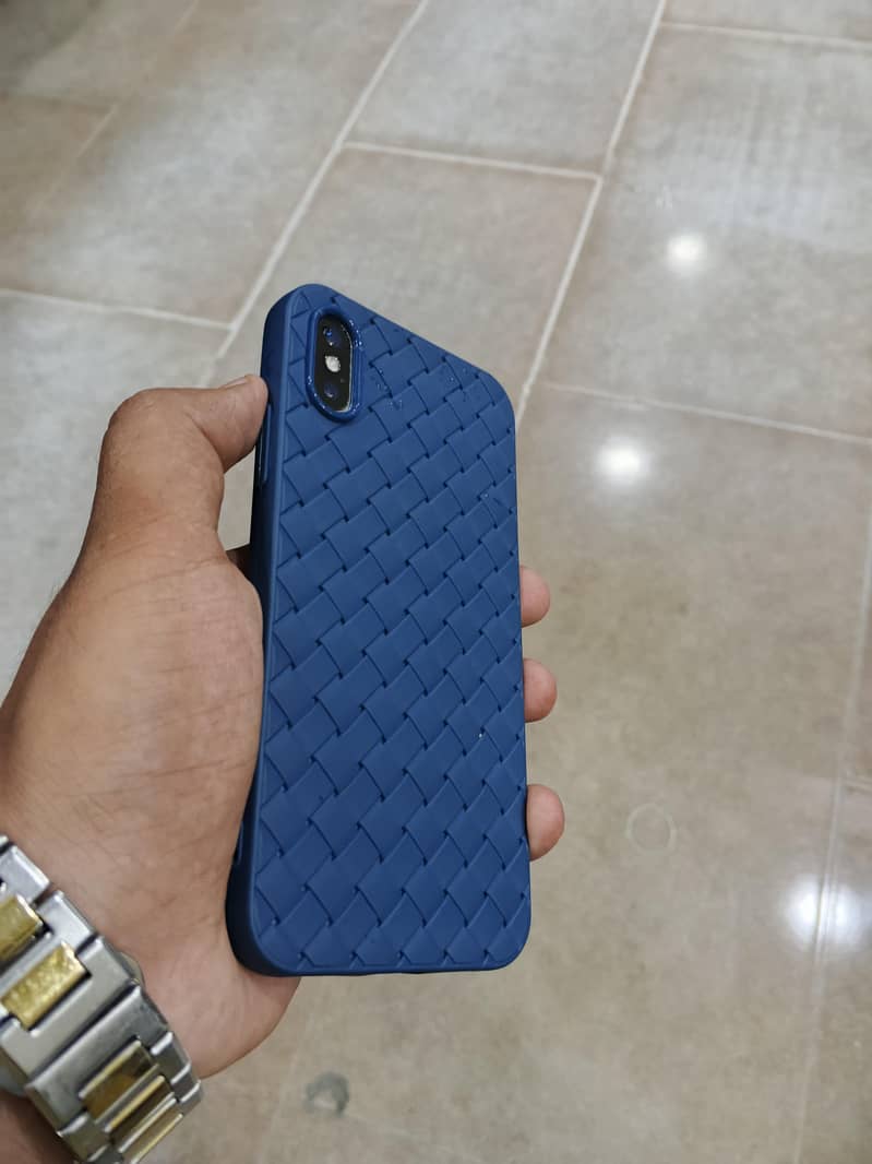 Apple iPhone X 1