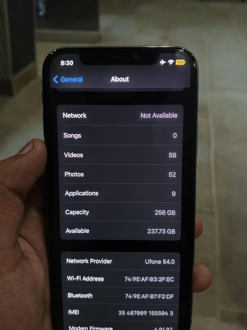 Apple iPhone X 5