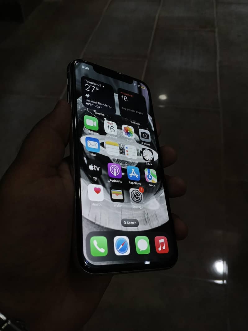 Apple iPhone X 7
