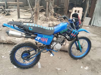 United 125 rayser