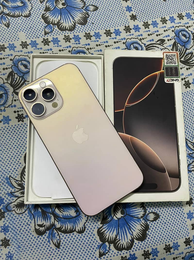 Apple iPhone 16 pro max 2