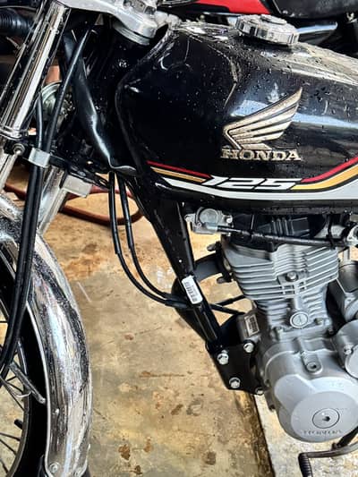 Special edition CG125S