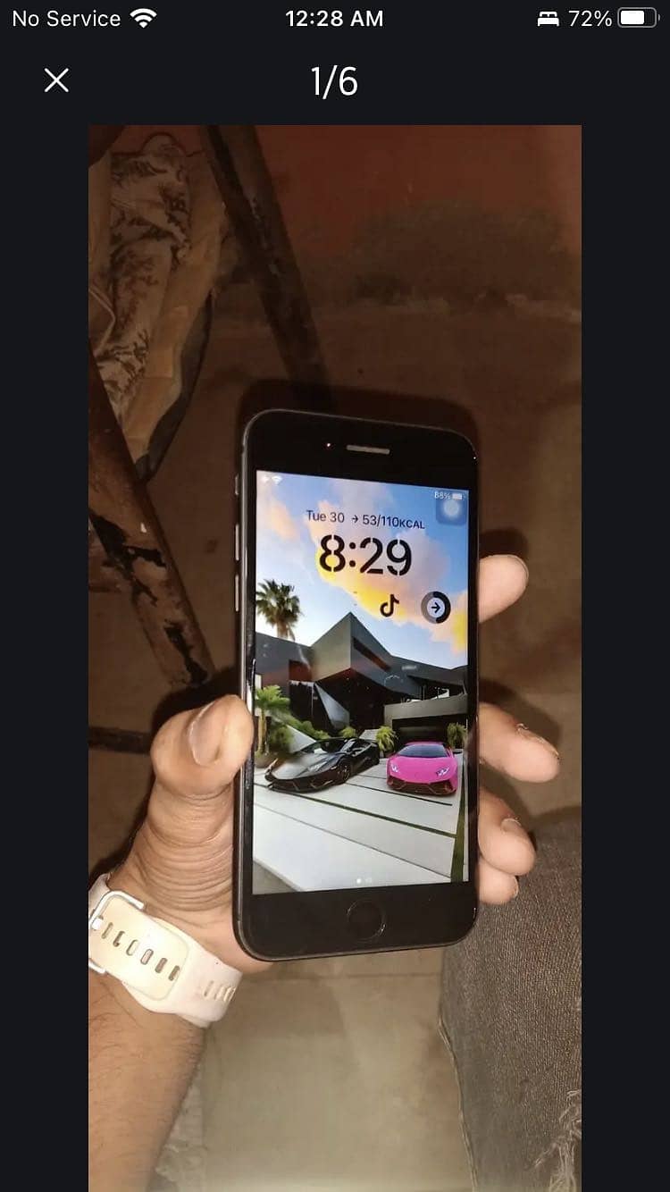 Apple iPhone 8 0