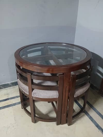 4 chair dinning table for sale