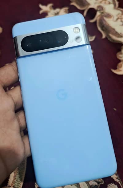 Google Pixel 8 Pro