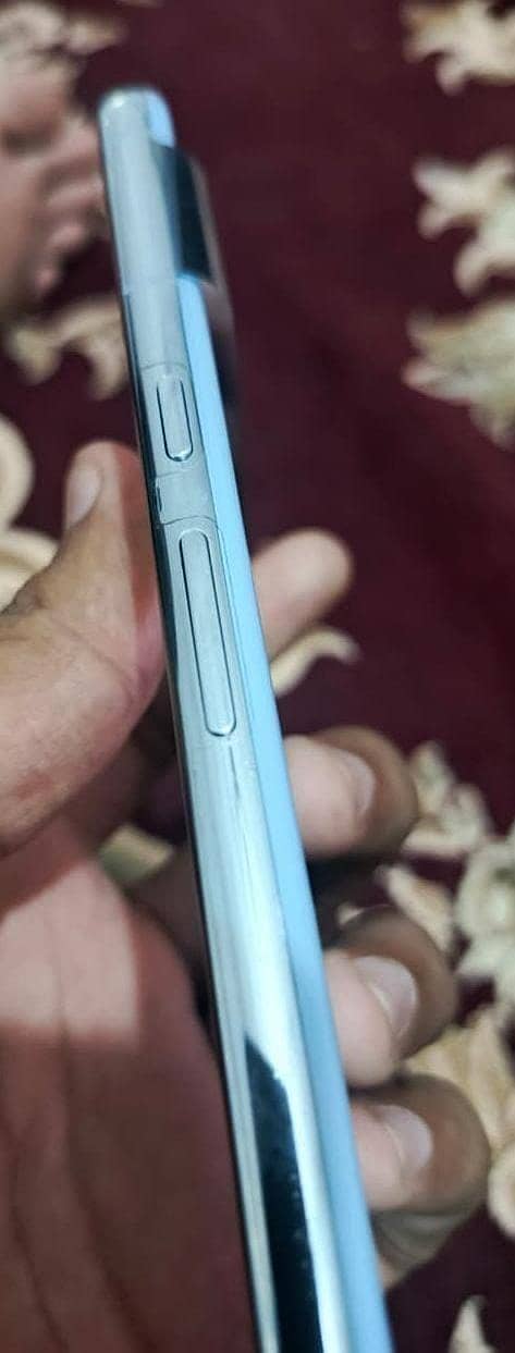 Google Pixel 8 Pro 4