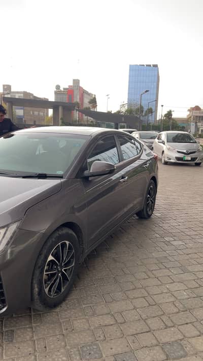 Hyundai Elantra 2021 GLS 2.0 | 2nd Owner | 69500 kms