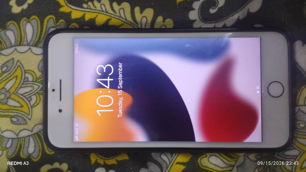 Apple iPhone 7 Plus 6