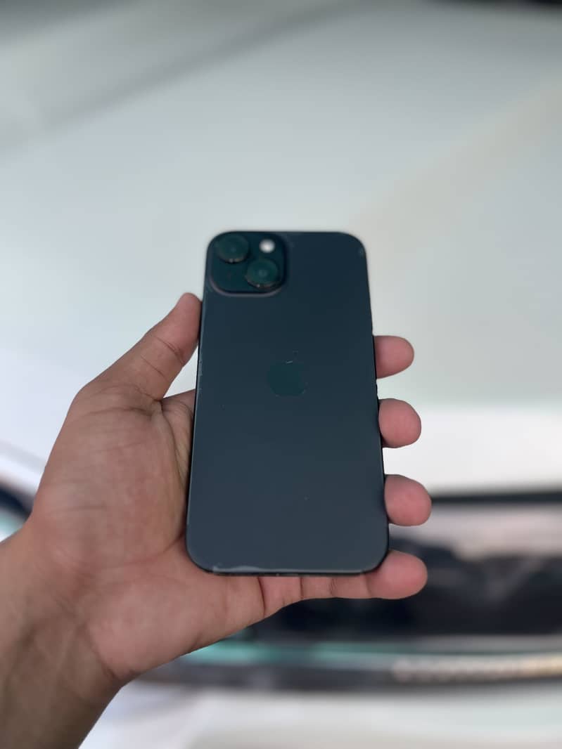 Apple iPhone 13 0