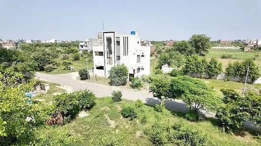 12.5 Marla Building for sale