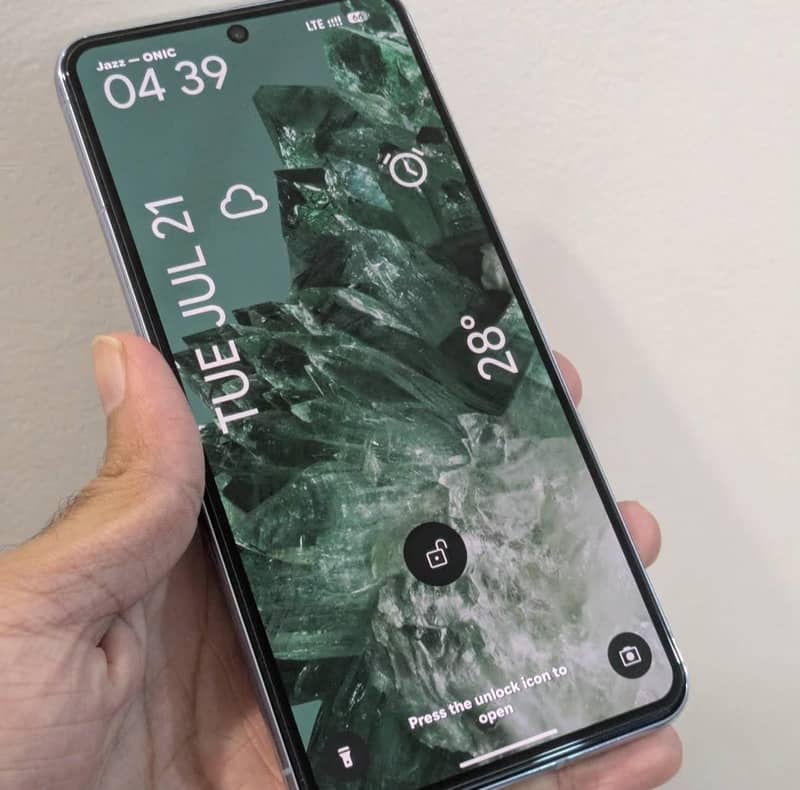 Google Pixel 8 Pro 2
