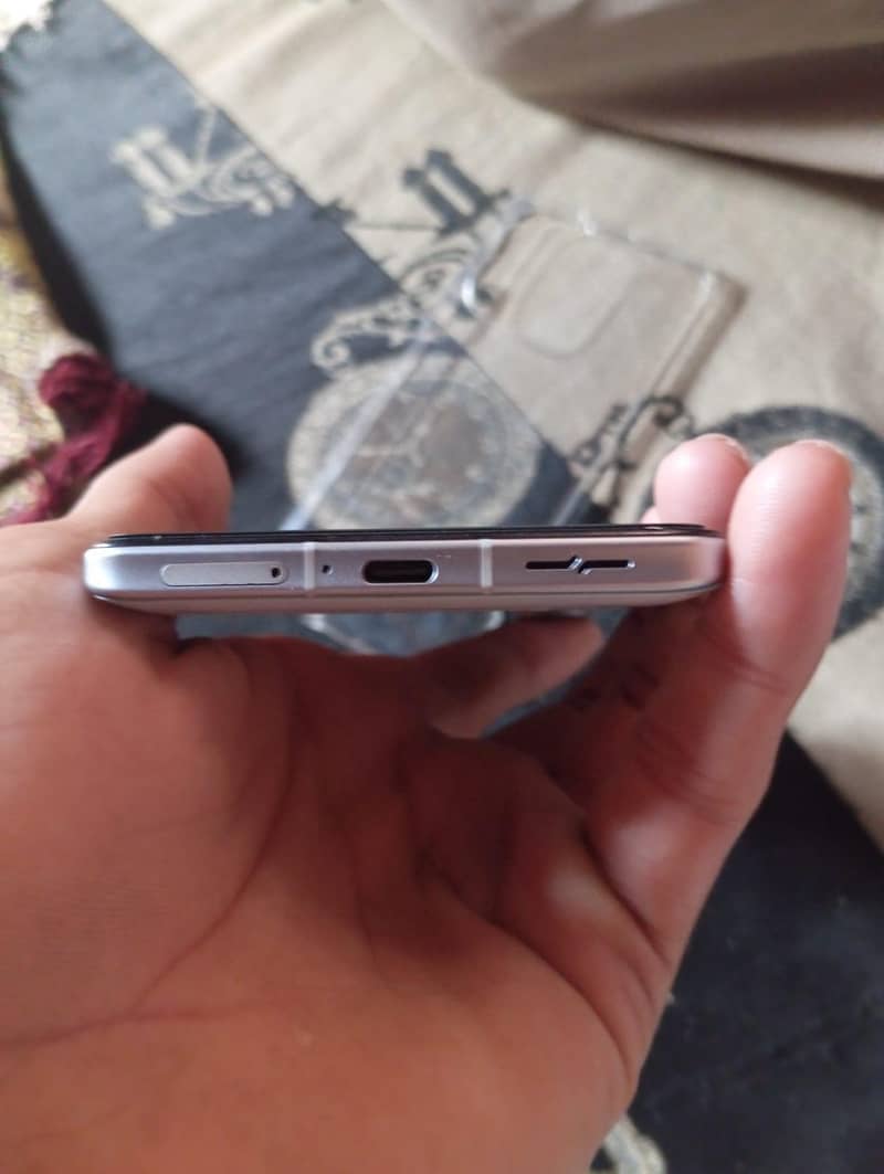 Redmi k40 1