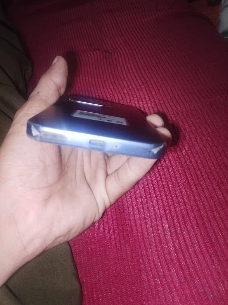 OPPO A6s pro 3