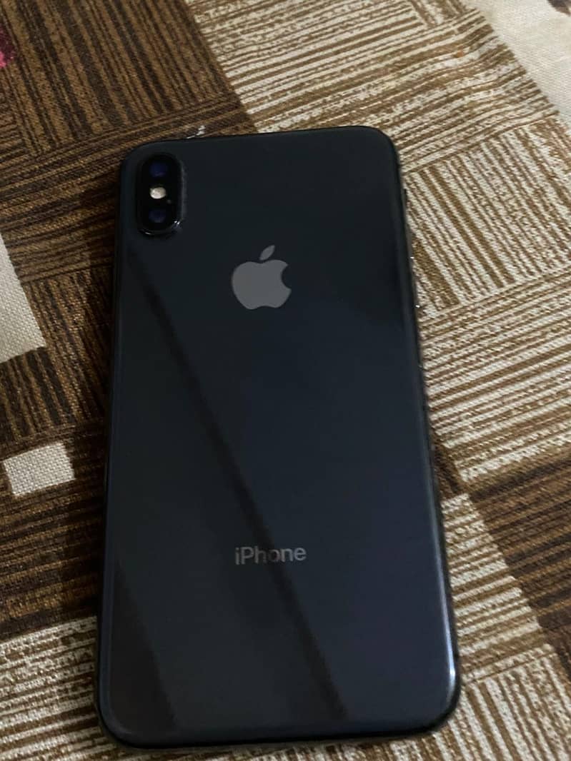 Apple iPhone X 4