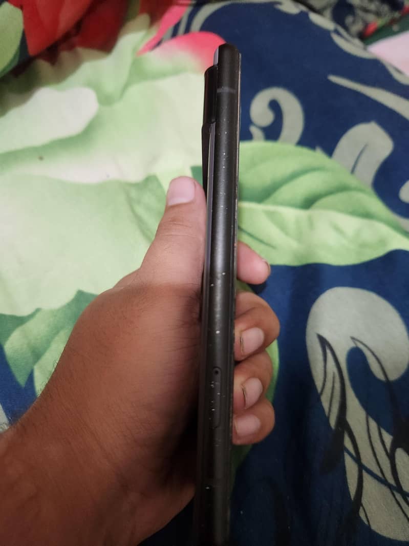 Google pixel 6 4