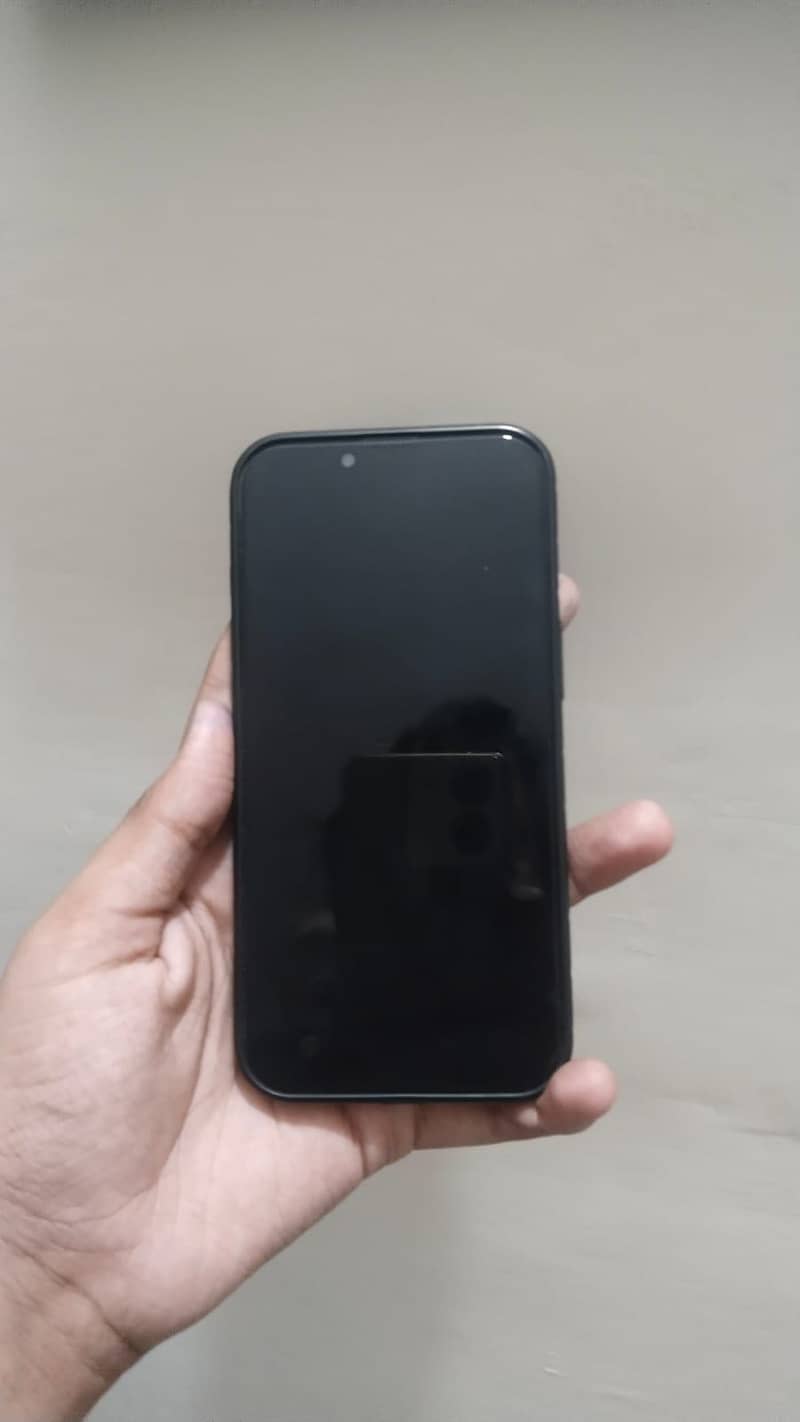 Apple iPhone 14 4