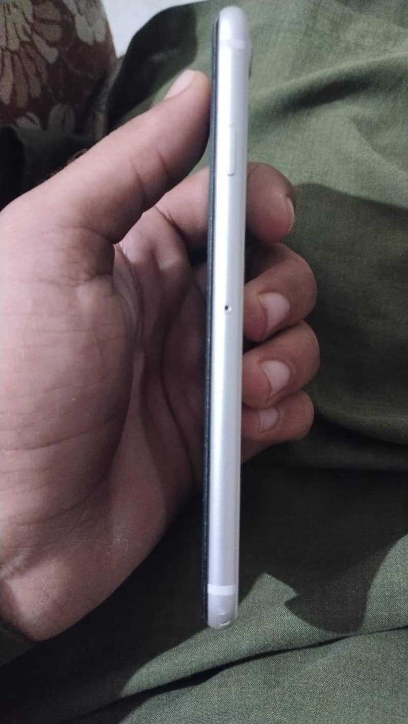 Apple iPhone SE 2