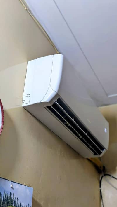 Gree 1.5 Ton Inverter AC – 2023 Model