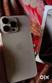 Apple iPhone 16 Pro Max 1