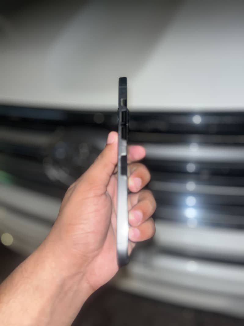 Apple iPhone 14 Pro Max 5
