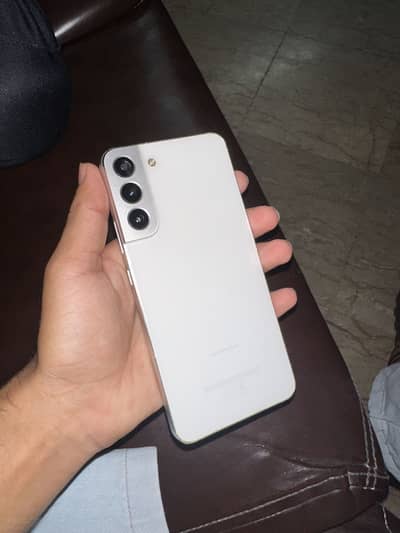 Samsung Mobile S22 Plus
