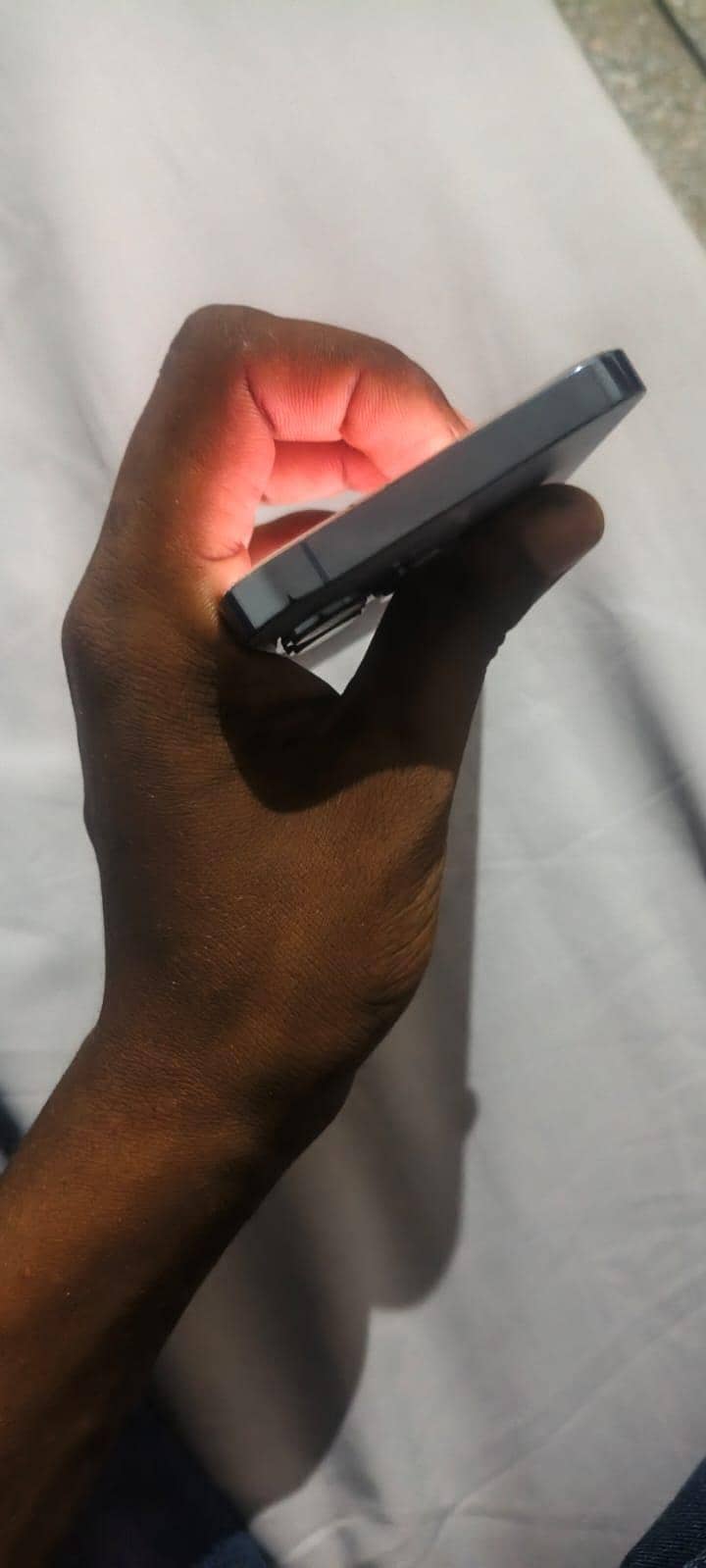 Apple iPhone 13 Pro 2