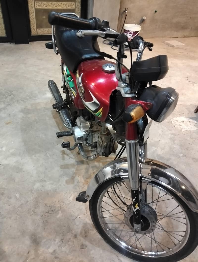CD 70 good condition 1