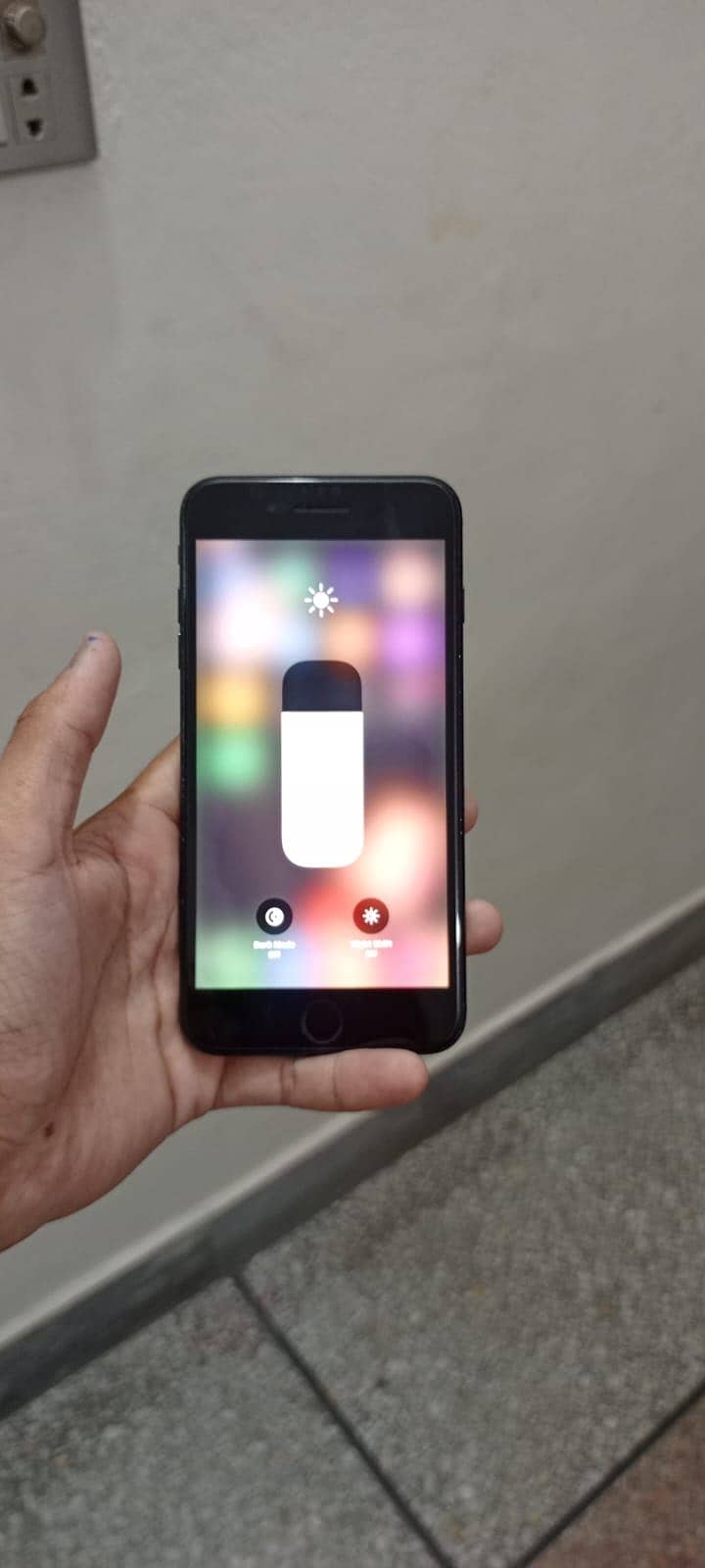 Apple iPhone 7 Plus 1